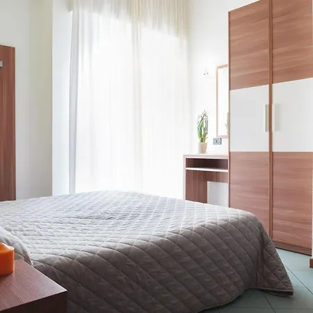 Otel St Pierre