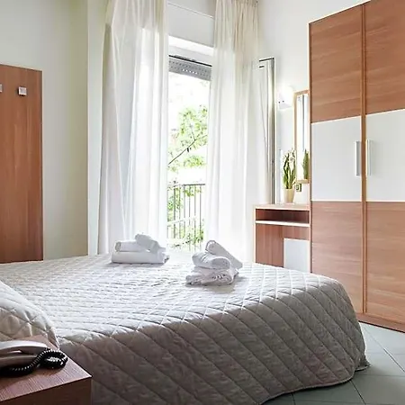 Hotel St Pierre 3*