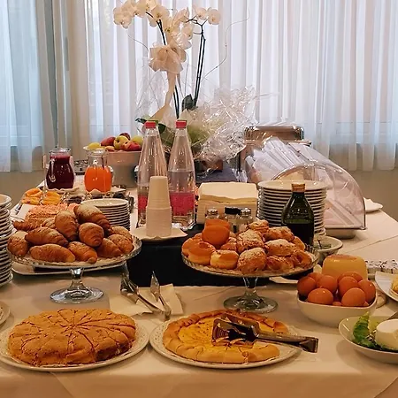 圣皮埃尔酒店 3*