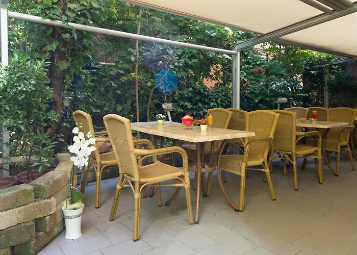 Отель St Pierre Римини